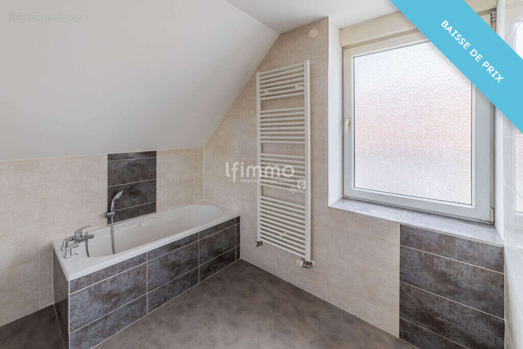 Maison à L&#039;HOPITAL