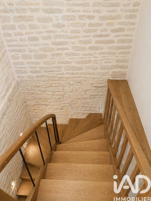 Photo 9 - Maison à LA RONDE