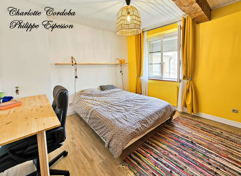  Une maison de caractère de 7 pièces où l'histoire rime avec sérénité - photo 11