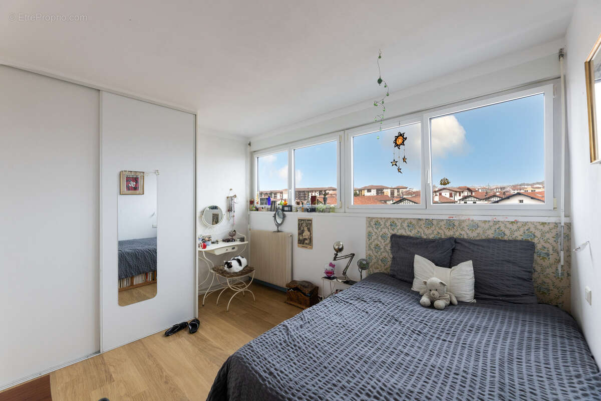 Appartement à CIBOURE