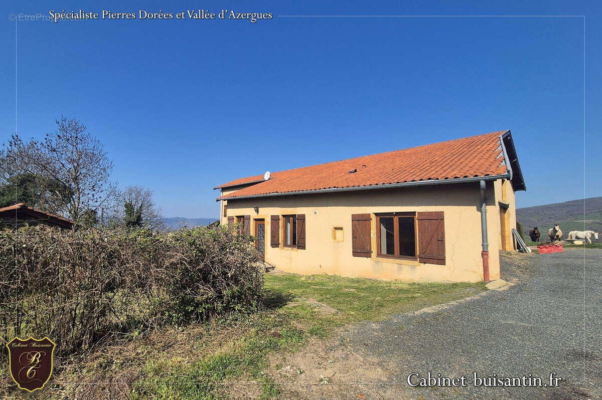 Maison à OINGT