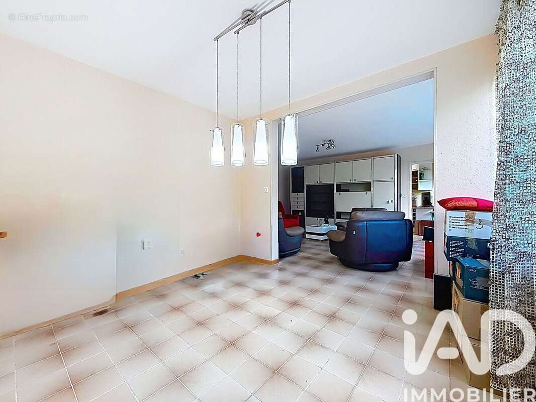 Photo 9 - Appartement à MARLY