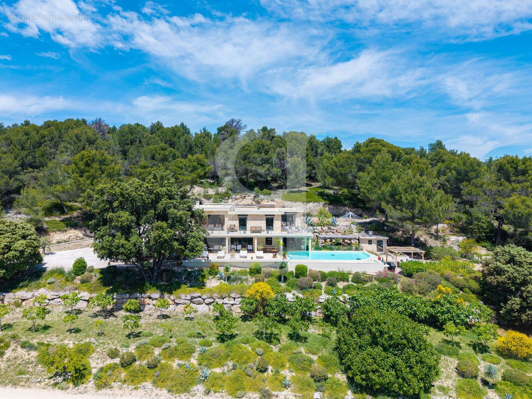 Maison à VAISON-LA-ROMAINE