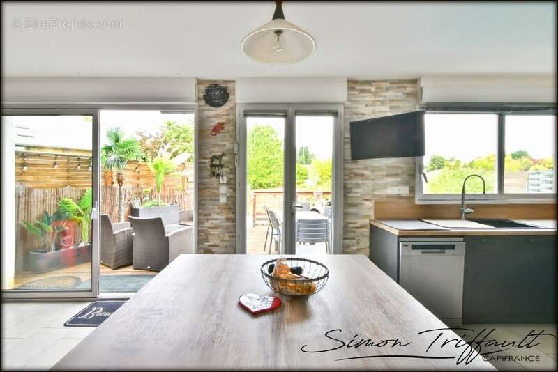 Maison à CERANS-FOULLETOURTE