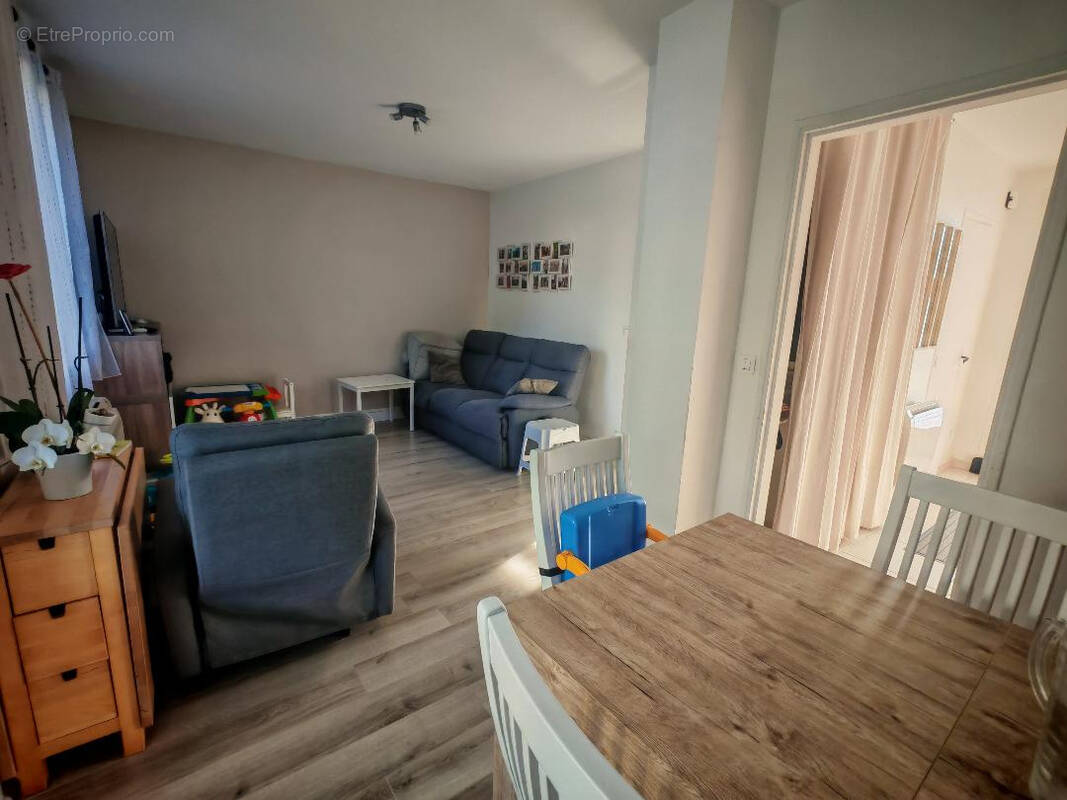 Maison à SARTROUVILLE