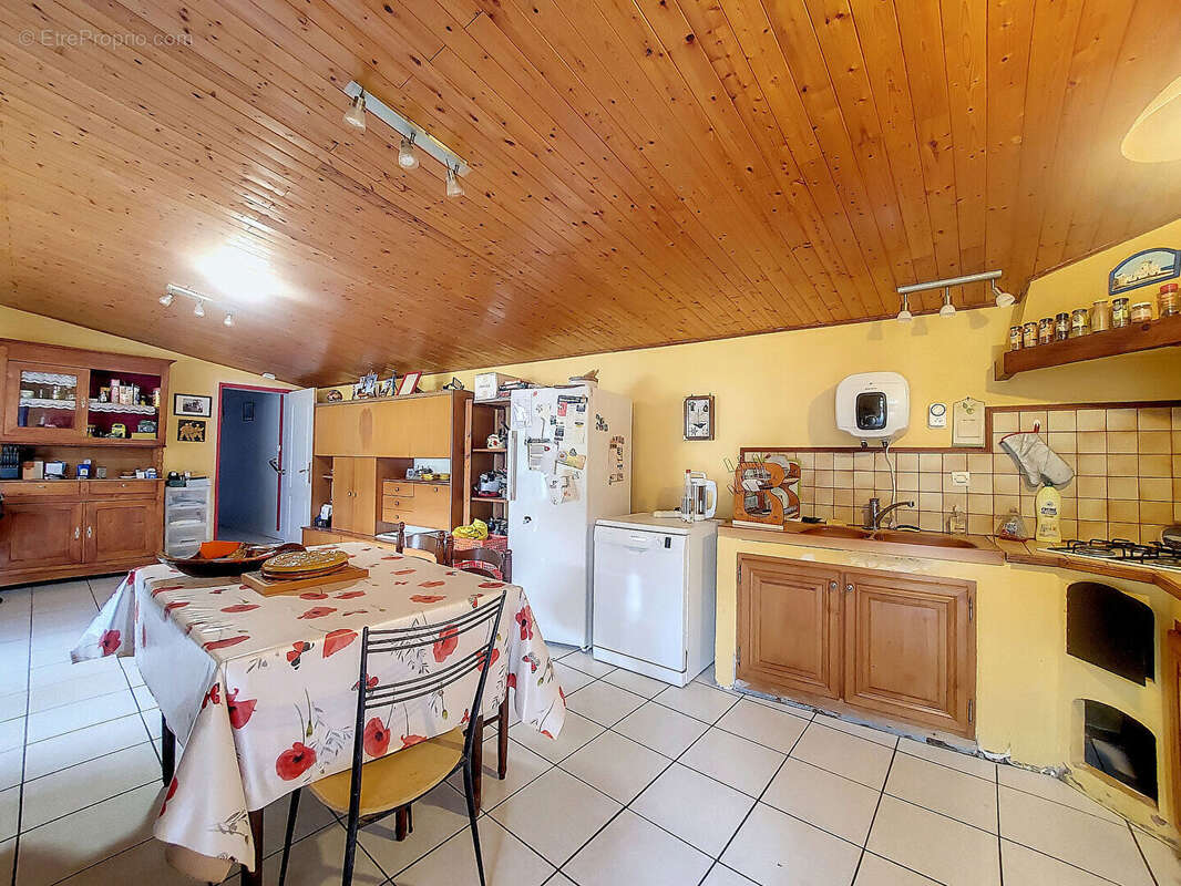 Maison à SAINT-MICHEL-CHEF-CHEF