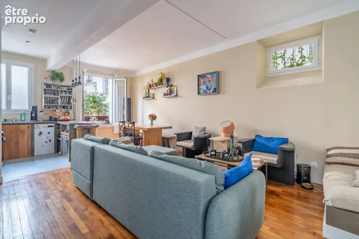 Appartement à PARIS-11E