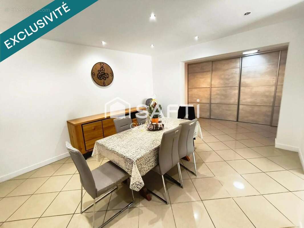 Photo 6 - Maison à VIRY-CHATILLON