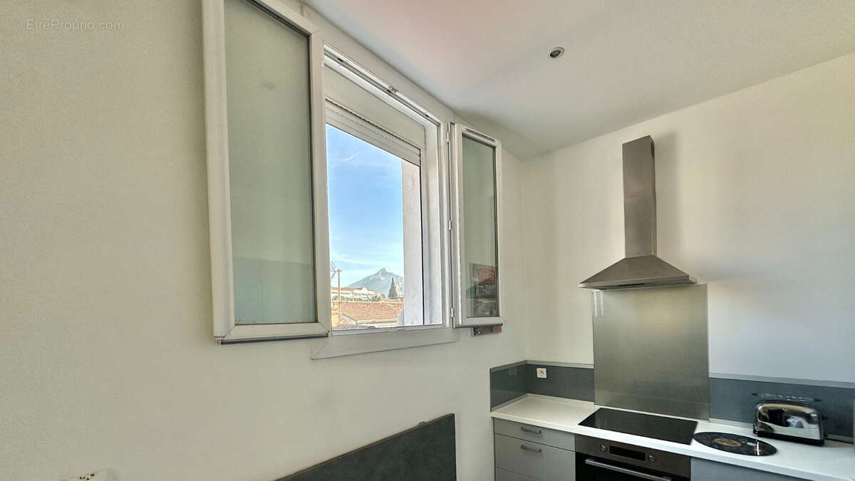 Appartement à MARSEILLE-10E