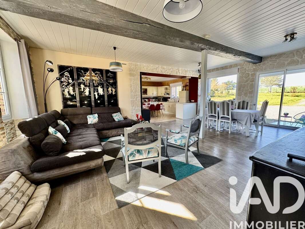 Photo 9 - Maison à NAILLY