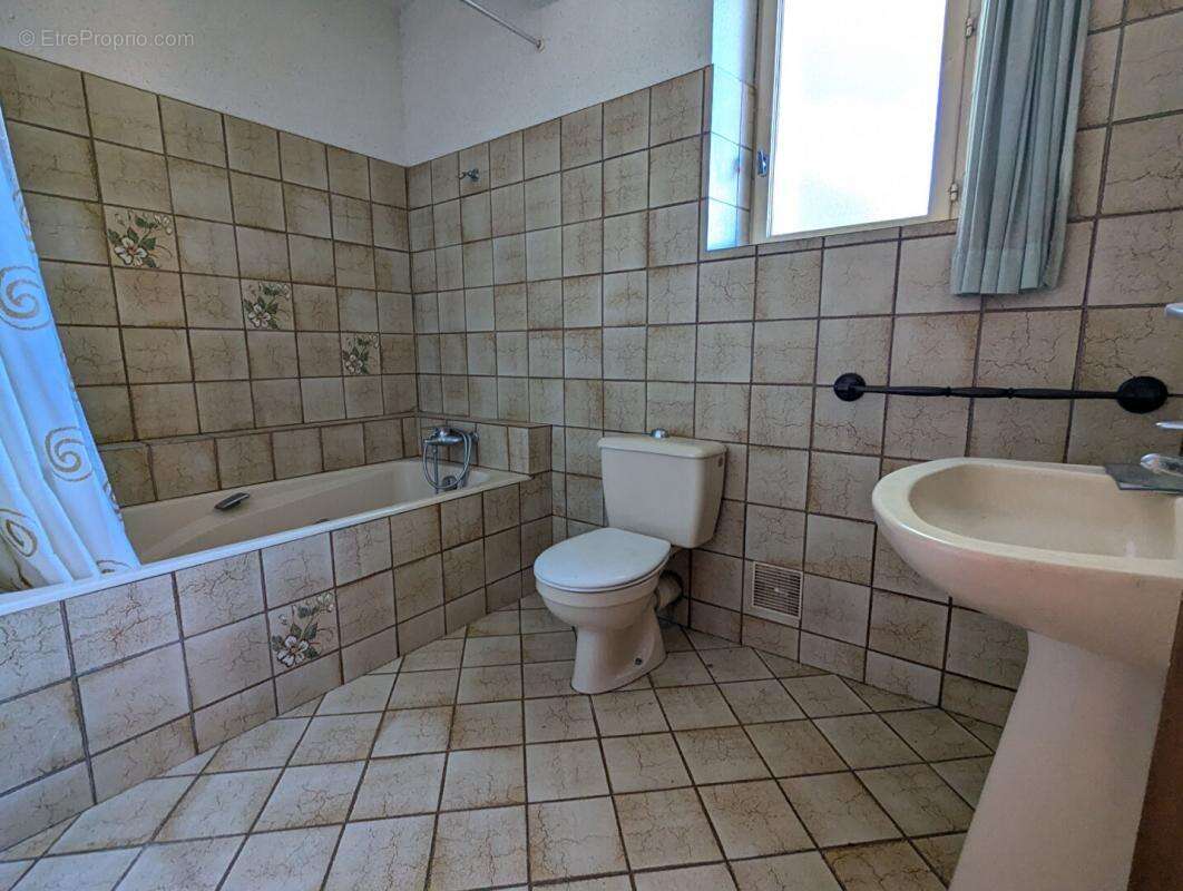 Maison à CAMPBON