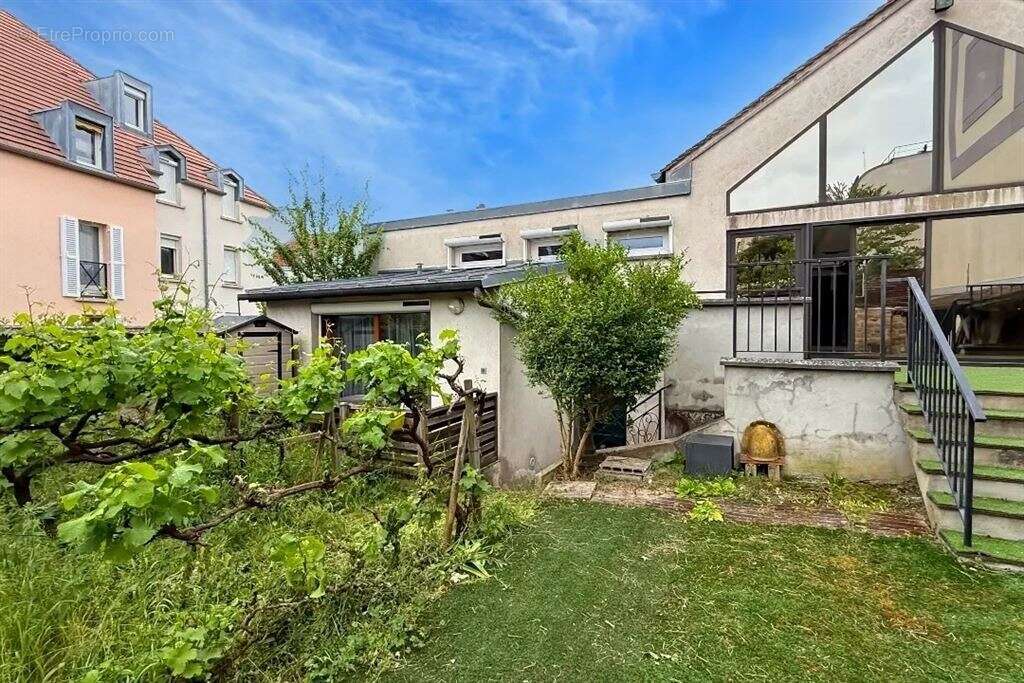 Appartement à CHATILLON