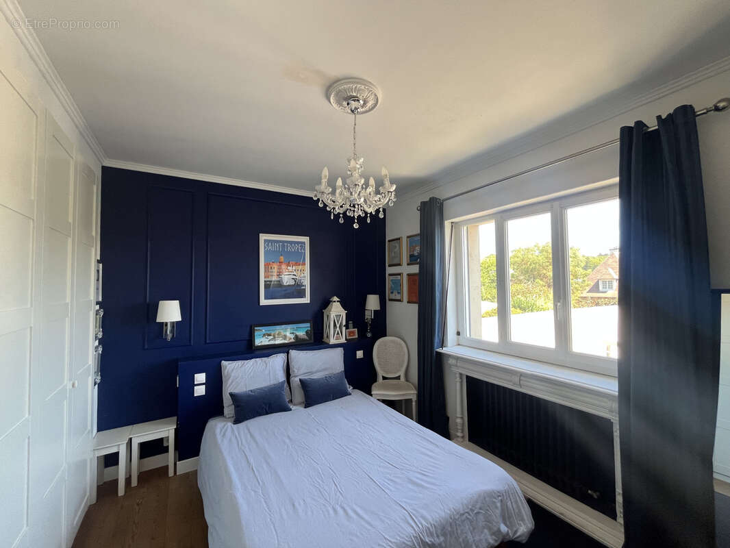 Maison 92 m² à Port-En-Bessin-Huppain  - photo 8