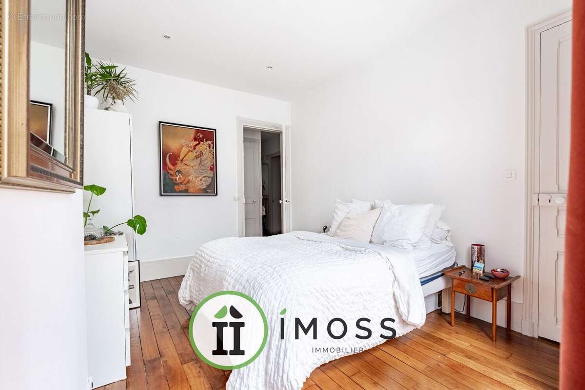 Appartement à PARIS-18E