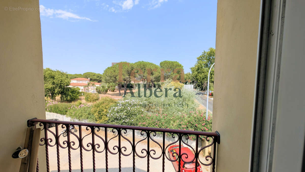 Montesquieu des Albères - Appartement T2 rénové, lumineux avec belles vues - photo 3