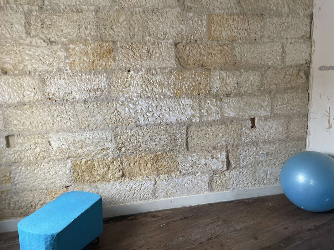 Maison à CASTILLON-LA-BATAILLE