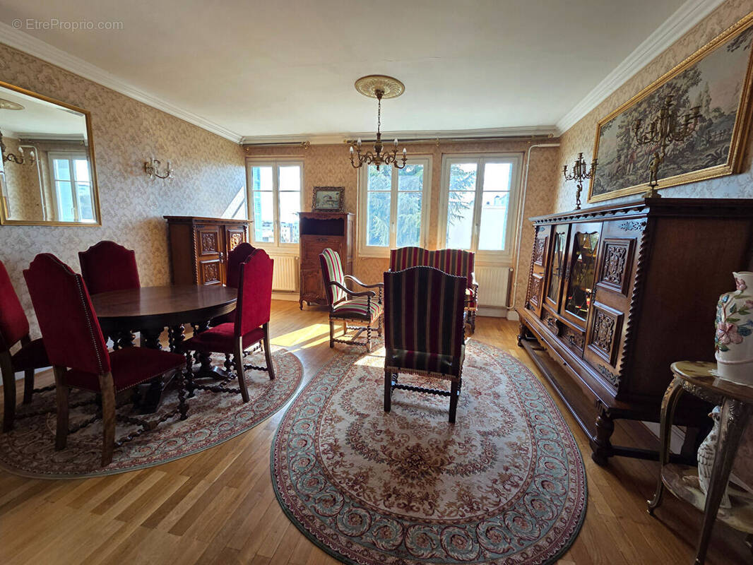 Appartement à LYON-8E