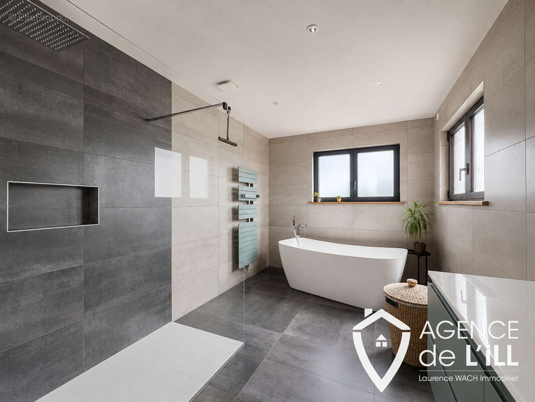 Maison contemporaine 160 m2 sur un terrain 14.50 ares avec vue dégagée - photo 7