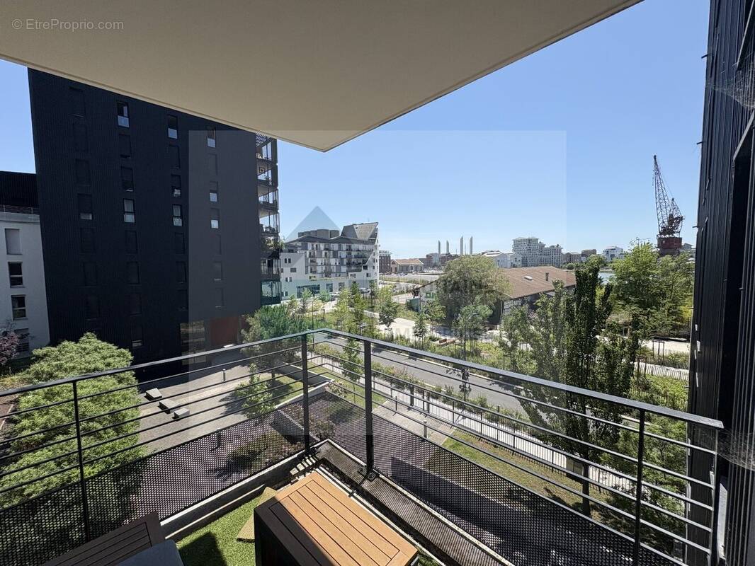 Appartement à BORDEAUX