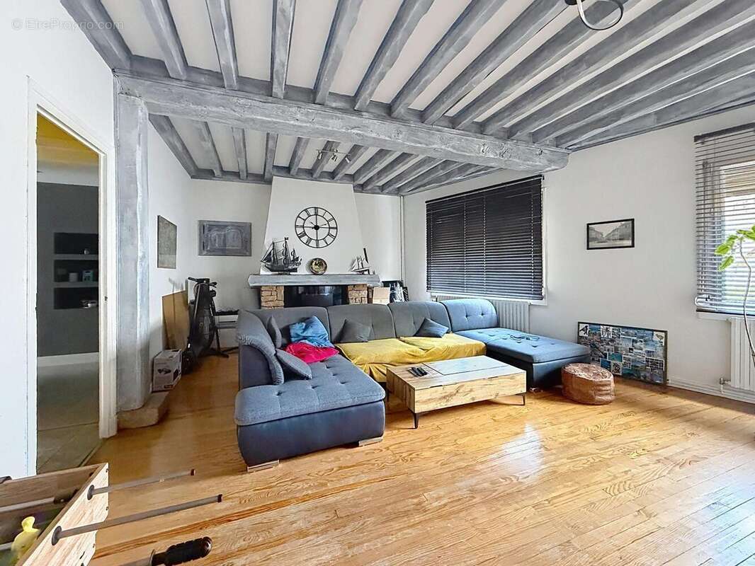 Photo 3 - Appartement à LA TOUR-DU-PIN