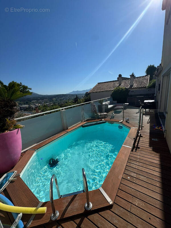 Maison à MARSEILLE-11E