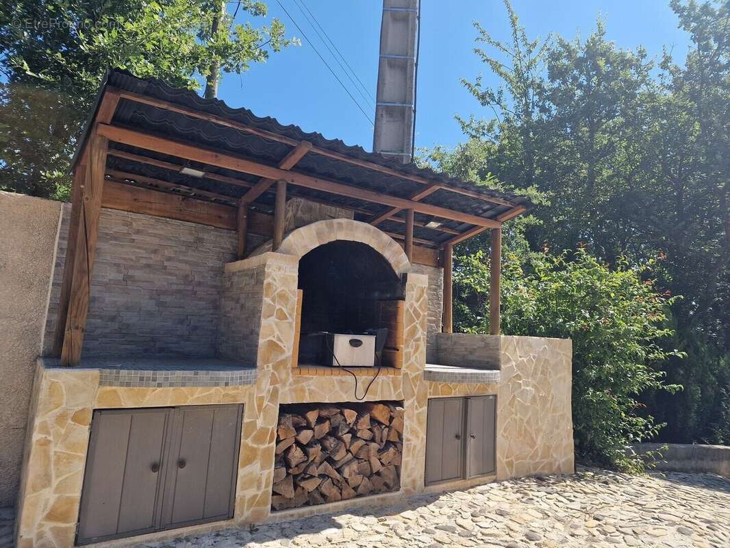 Maison 97 m² à Viviers  - photo 15