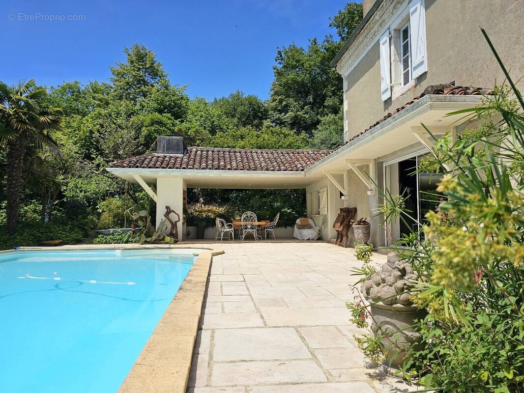 Maison à SALIES-DE-BEARN