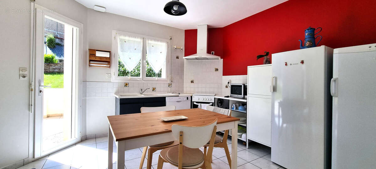 Belle maison de type 6 pièces proche du centre-bourg - photo 7