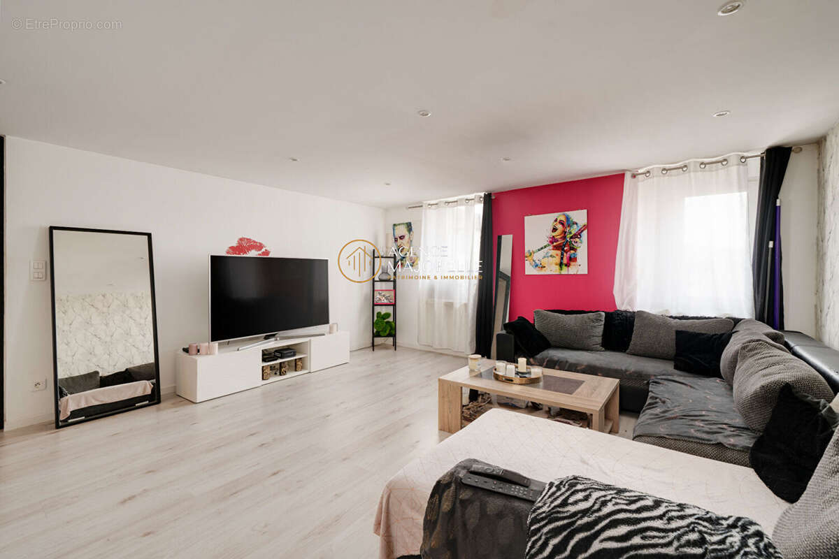 Boulangerie et appartement - photo 11