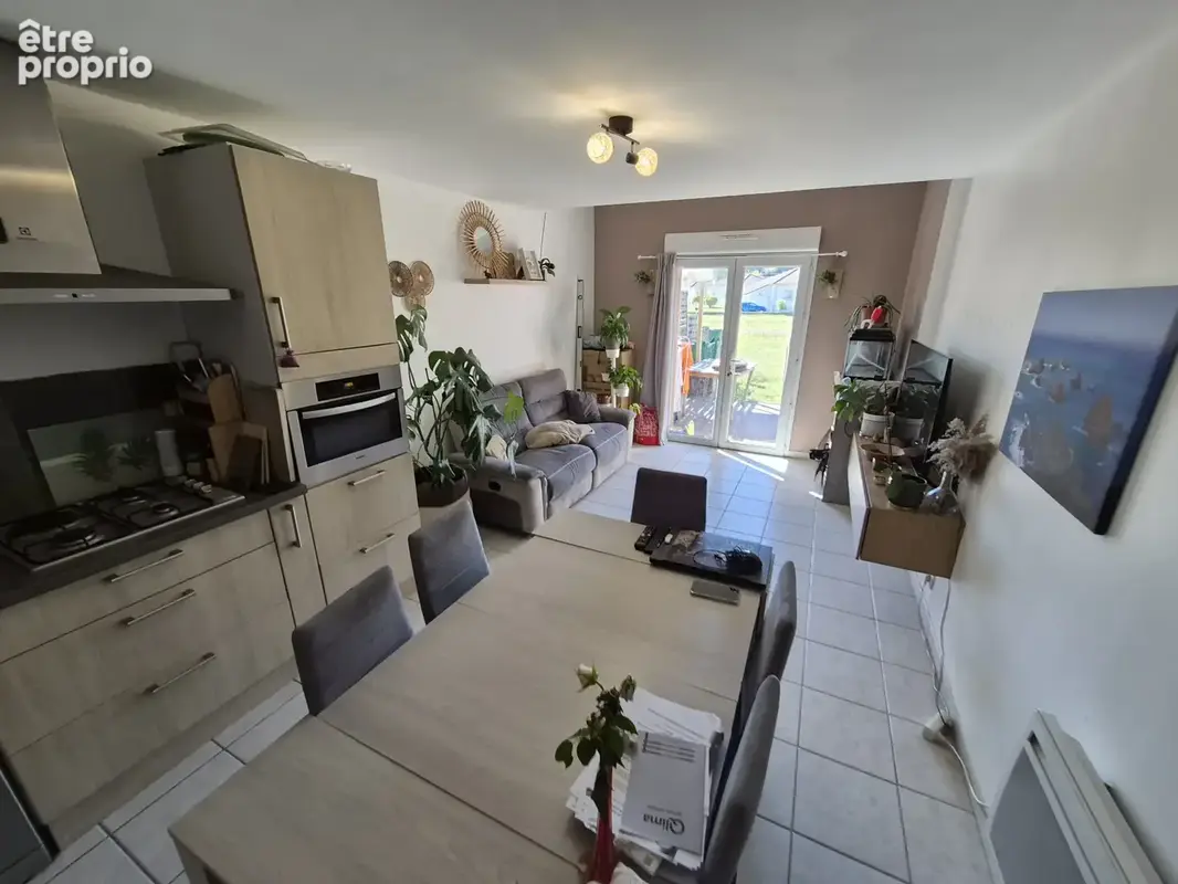 Maison jumelée de 2011 de 53 m2 édifiée sur un terrain de 190 m2 - photo 6