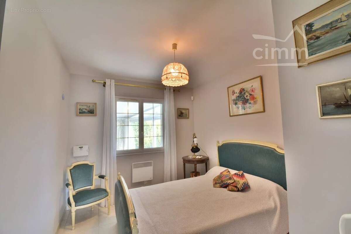 Maison à SAINT-CYPRIEN