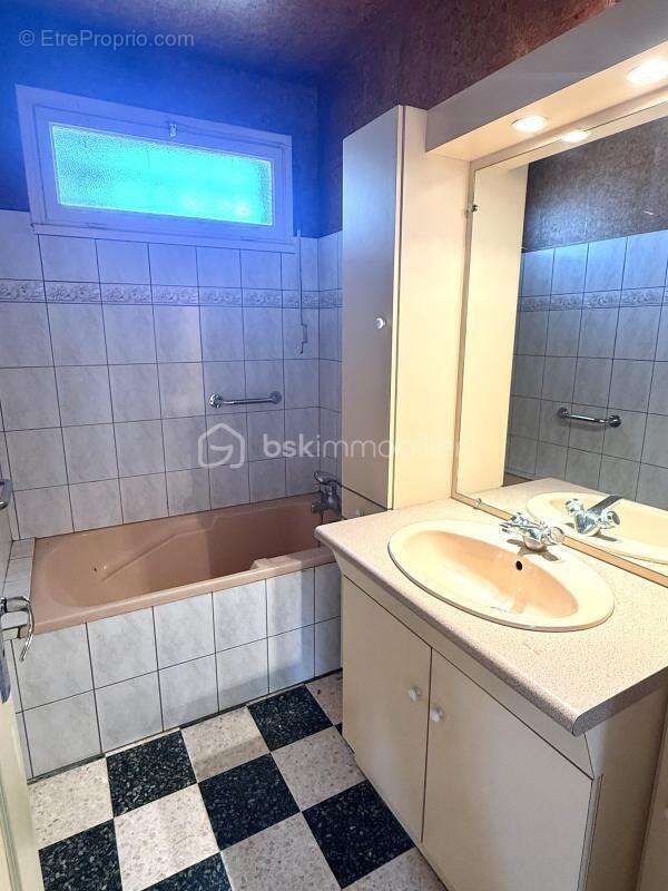 Maison à SAINT-LEGER-SUR-ROANNE