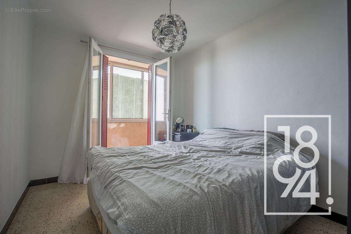 Appartement à MARSEILLE-14E