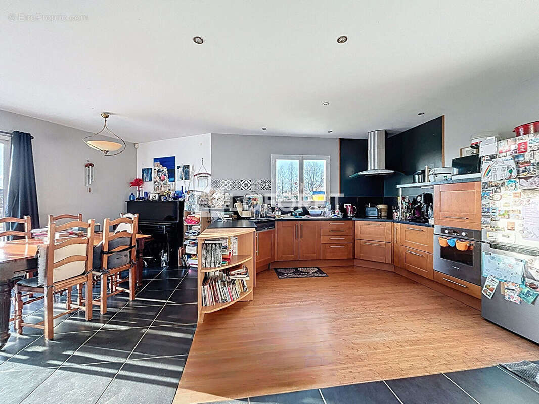 Maison à VILLEMUR-SUR-TARN