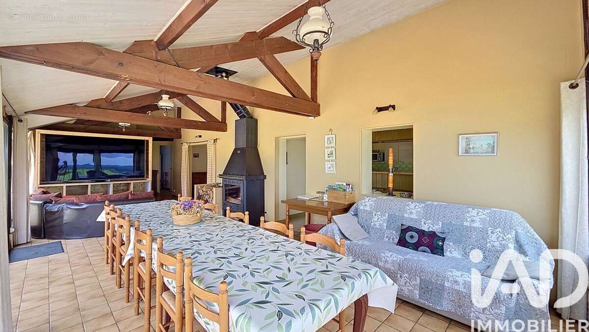 Maison 337 m² à Castillon-En-Auge  - photo 3