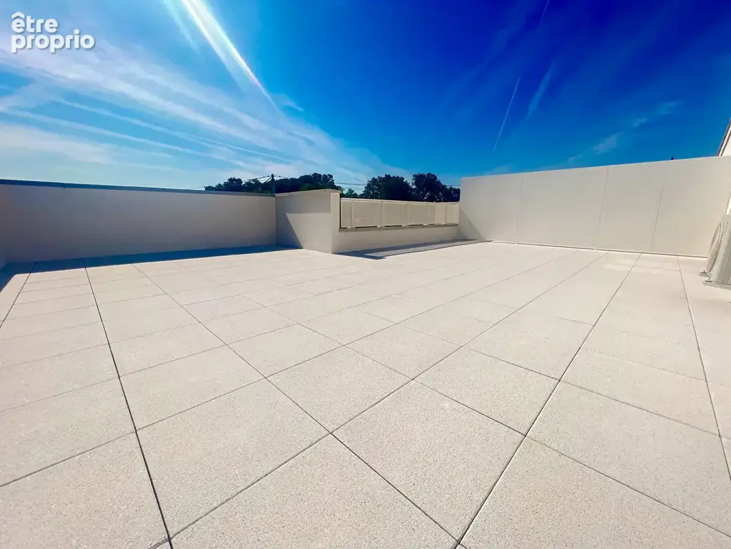 Dernier etage et grande terrasse - photo 2