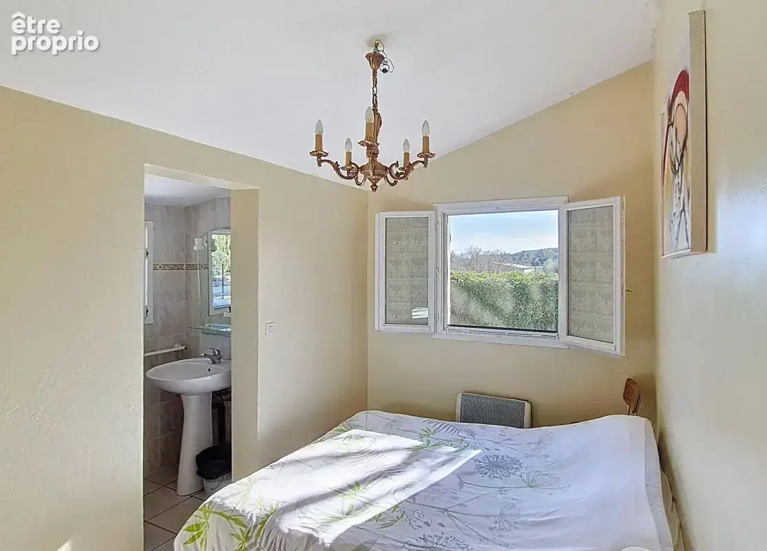 Maison avec dépendance, terrain 10 450m² - photo 13