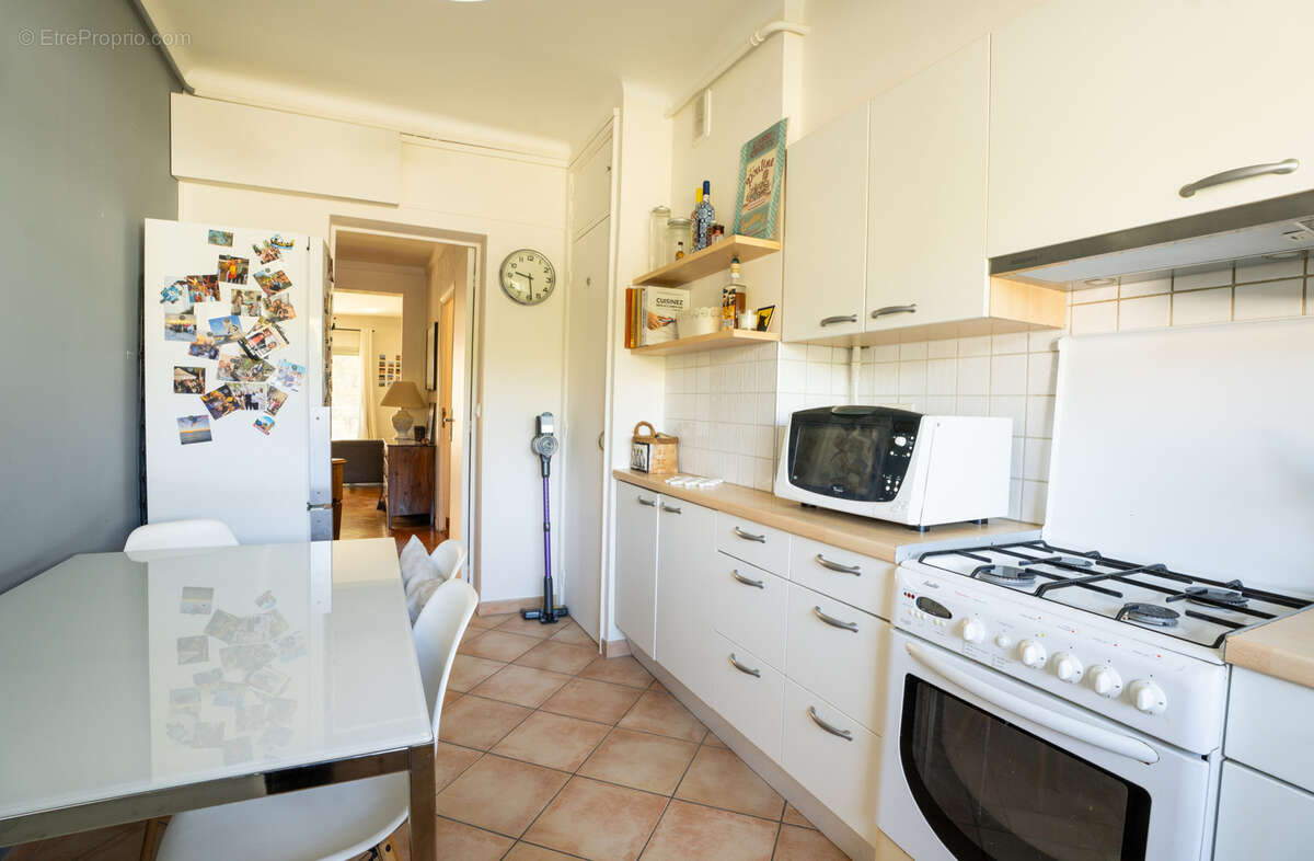 Appartement à MARSEILLE-8E