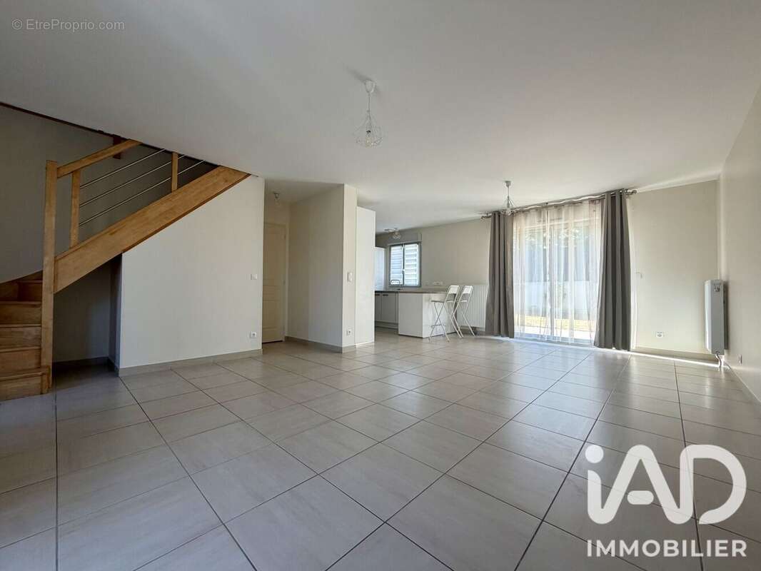 Photo 4 - Maison à ETAMPES