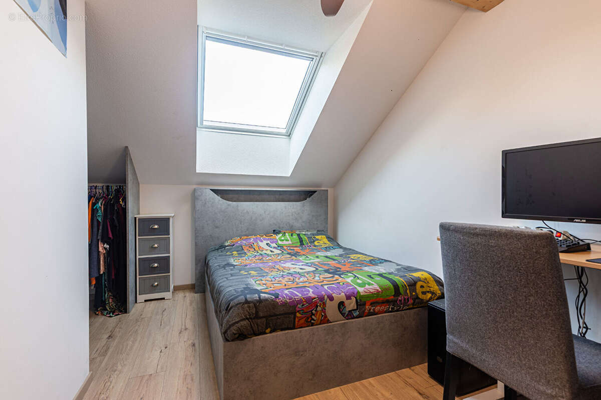 Appartement à GROISY