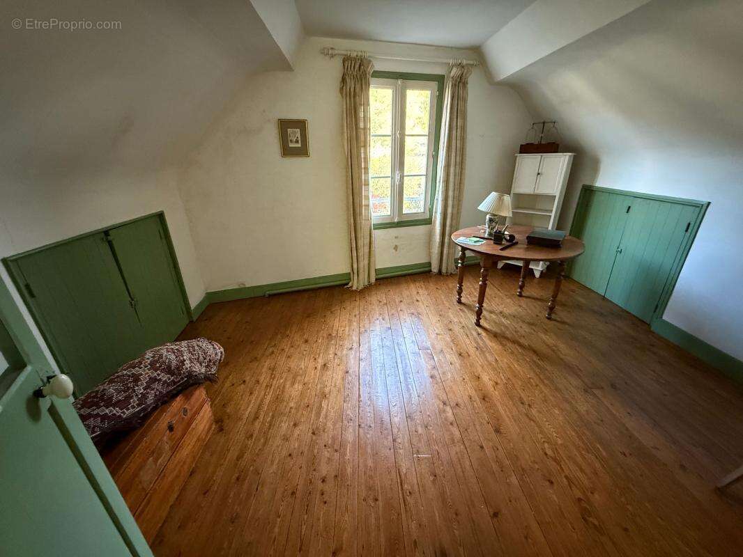 Maison à VALMONDOIS