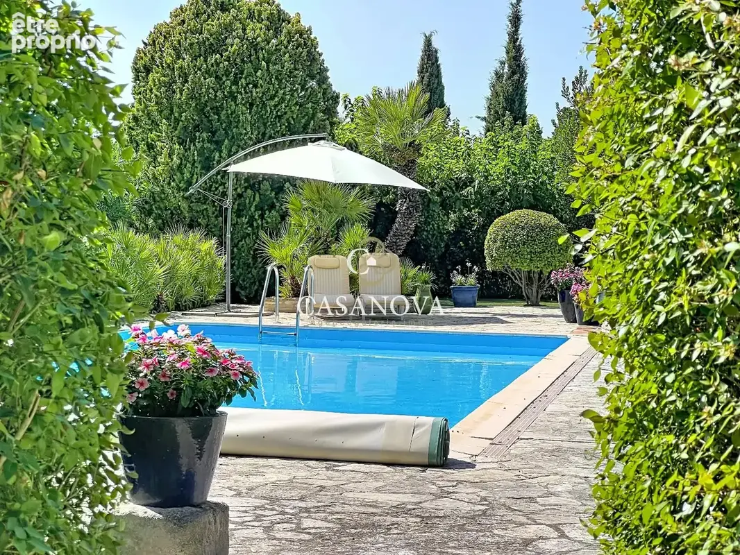 Maison de caractère de 255 m² avec piscine et 7 chambres à 20 minutes de Pézenas - photo 17