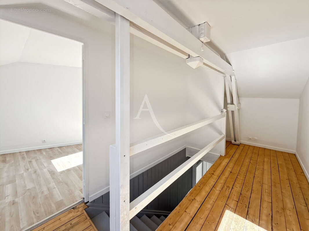 Etrepagny proche centre ville - photo 10