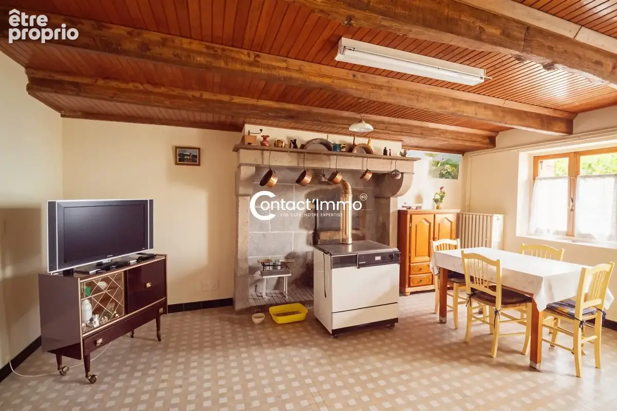 Maison 4 pièces 100 m² à vendre à Champs (63440) - photo 4