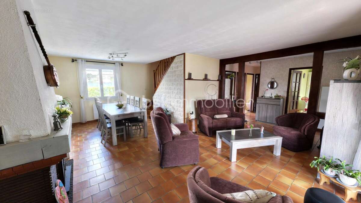 Pavillon 3 chambres, sous‑sol complet, quartier familial proche écoles - photo 3