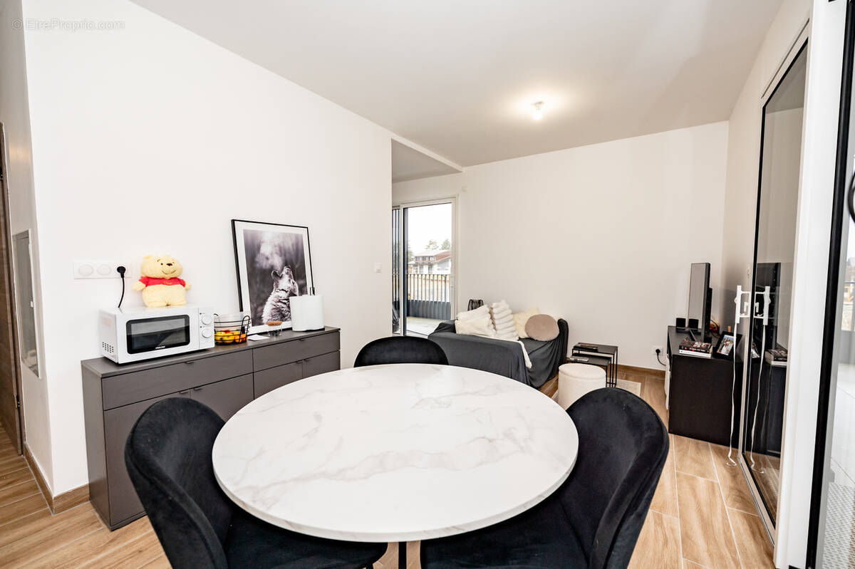 Appartement à DOUBS