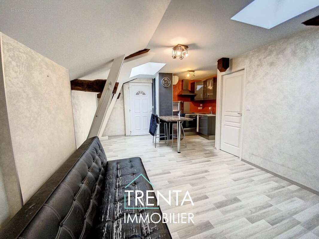 Appartement à LE GRAND-LEMPS