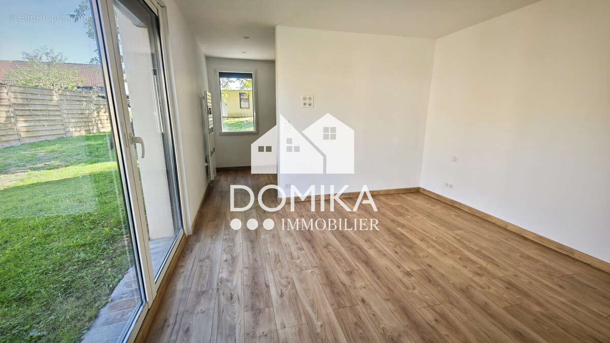 Maison à EZY-SUR-EURE