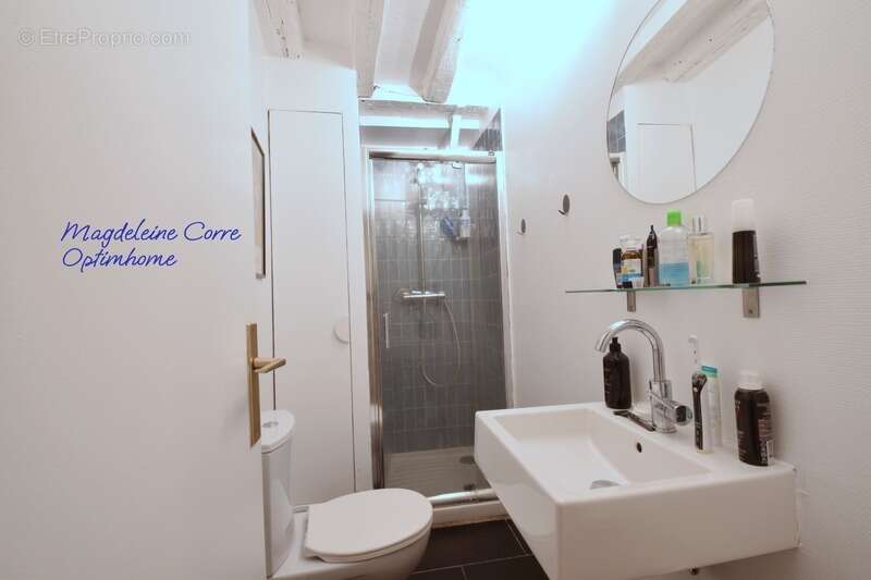 Appartement à PARIS-3E