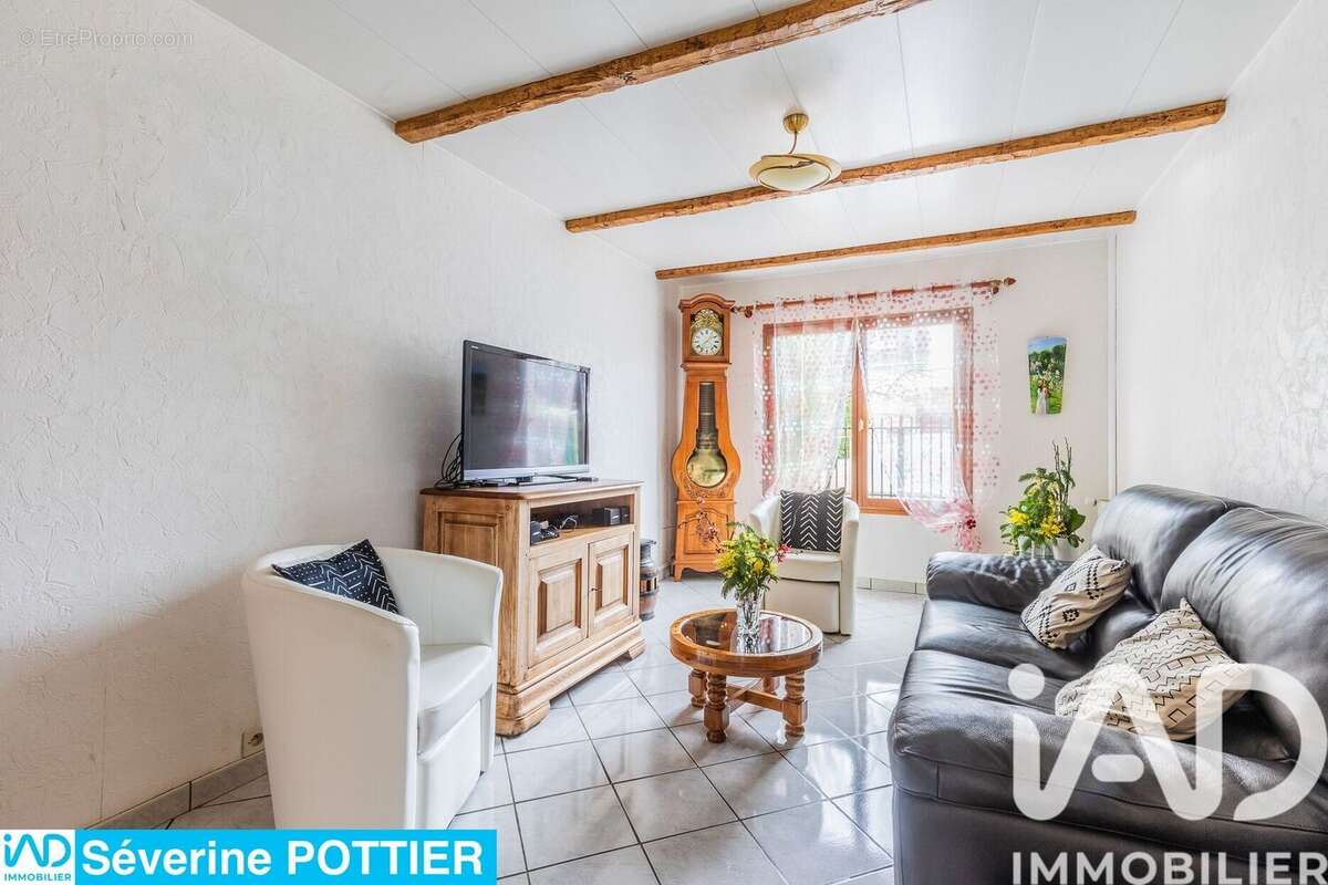 Photo 4 - Maison à VIRY-CHATILLON